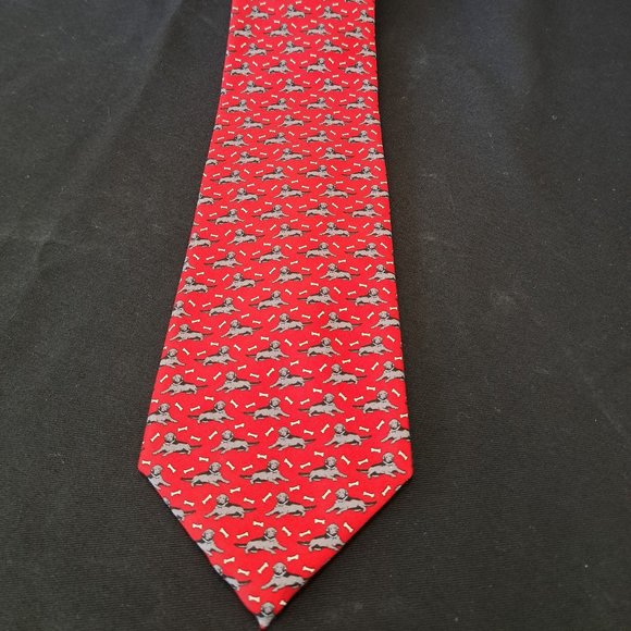 Vineyard Vines Dog and Bone Red Silk Necktie Men's Tie - Picture 1 of 6